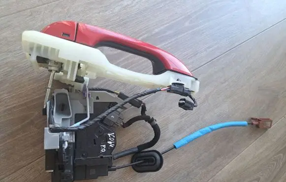 KIA Niro Front door lock 81320AT120