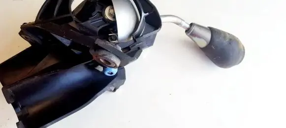 Gear shifter/selector