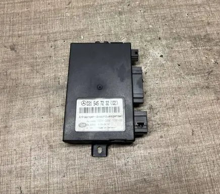 Mercedes-Benz C W203 Tow bar trailer control unit/module A0315457232 5DS00810201
