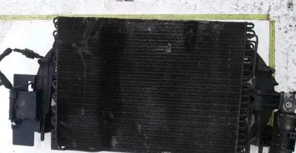 A/C cooling radiator (condenser)