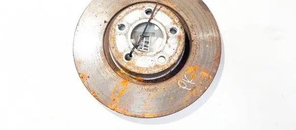 Volvo V50 Front brake disc ventiliuojamas