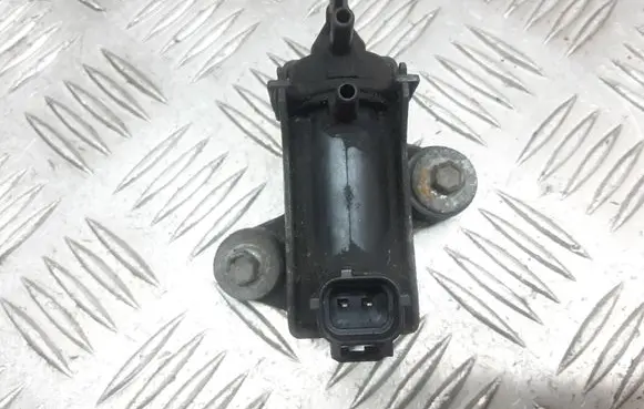 Ford Mondeo Mk III Turbo solenoid valve 2S709S468BD