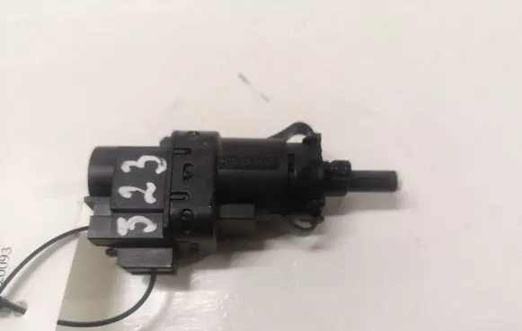 Mazda 3 II Brake pedal sensor switch 3M5T13480AC