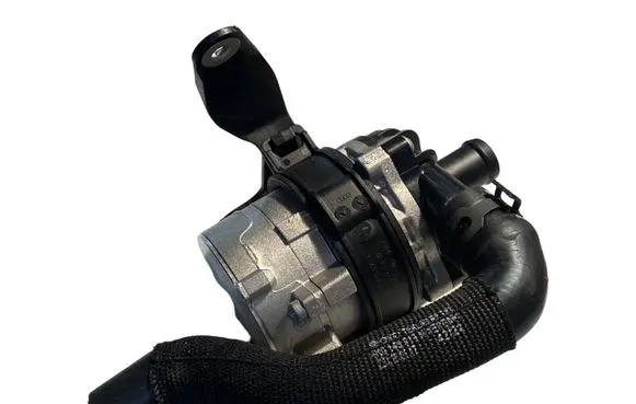 Audi Q5 SQ5 Electric auxiliary coolant/water pump 8R0965567