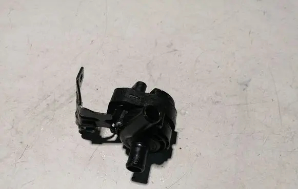 Mercedes-Benz Vito Viano W447 Electric auxiliary coolant/water pump A2118350364