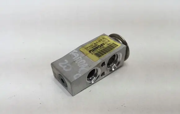 Seat Tarraco Air conditioning (A/C) expansion valve 5Q2816103D