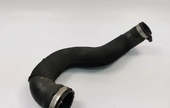 Audi A4 S4 B8 8K Intercooler hose/pipe 8K0145738M