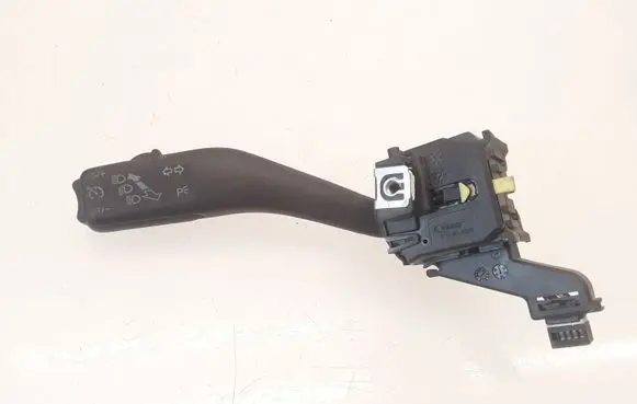 Volkswagen Touran I Indicator stalk V15803228