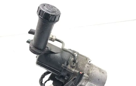 Citroen DS5 Power steering pump 9806456080