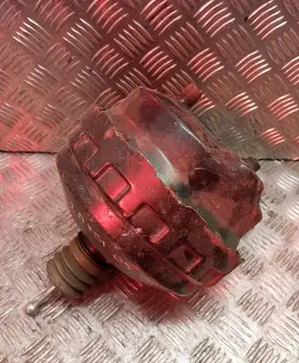 Skoda Octavia Mk2 (1Z) Brake booster 1K2614105T