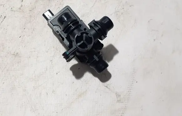 Coolant heater control valve