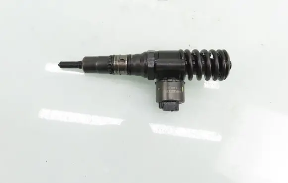 Audi A3 S3 8P Fuel injector 0414720404 03G130073G