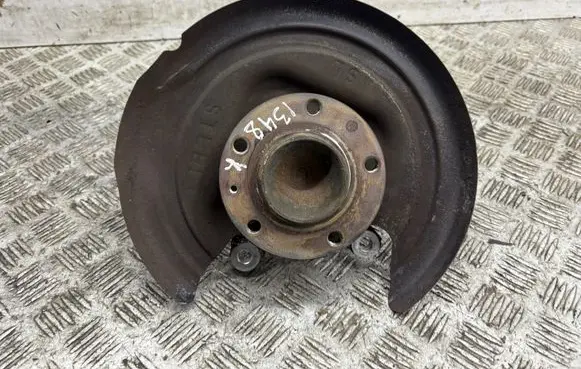 Peugeot 308 Rear wheel hub 