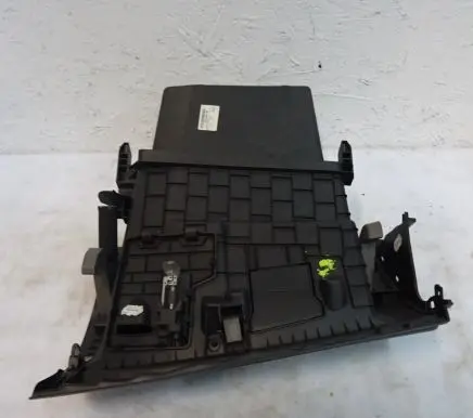Renault Megane III Glove box 681080009R