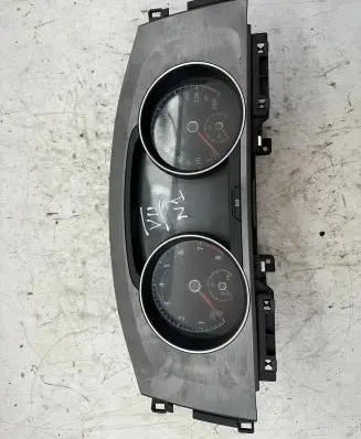 Volkswagen Golf VII Speedometer (instrument cluster) 5G0920860 1255010022