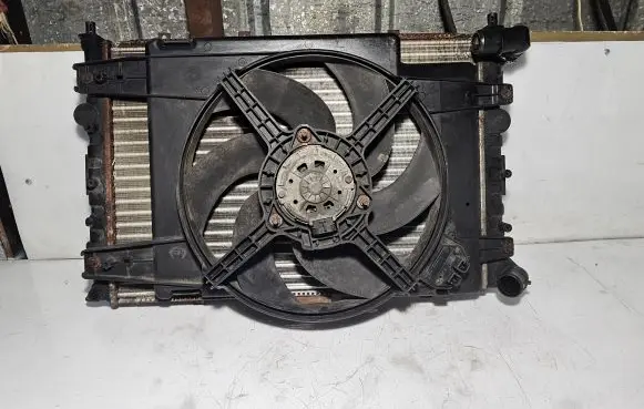 Alfa Romeo 156 Coolant radiator A563 TH39017F