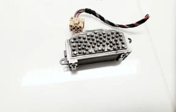 Skoda Superb B6 (3T) Heater blower motor/fan resistor 3C0907521D F011500045