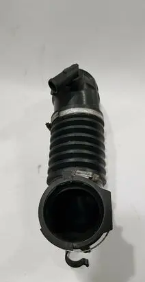 Volvo S40, V40 Air intake hose/pipe 30620802