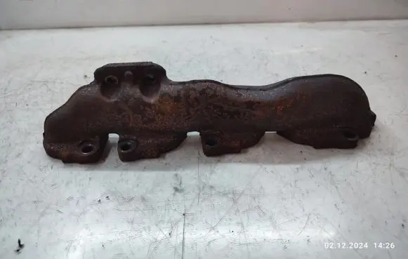 Opel Zafira C Exhaust manifold