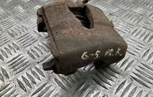 Volkswagen Golf V Front brake caliper