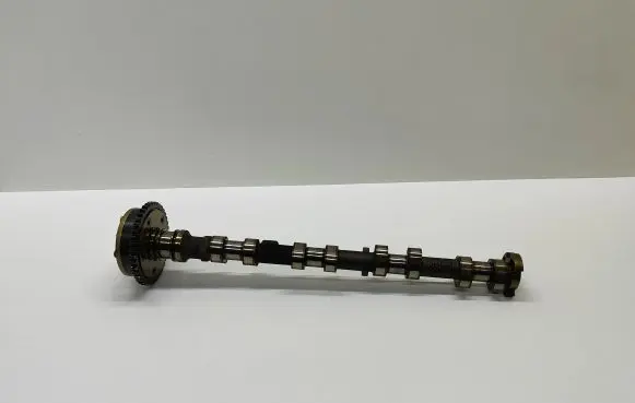 BMW 5 E60 E61 Camshaft 7514632 7506775 11367506775