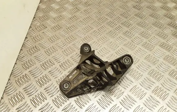 Volkswagen Golf Plus Gear shift cable bracket 1K0711789G