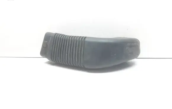 BMW 3 E90 E91 Air intake duct part 7790607 13717790607