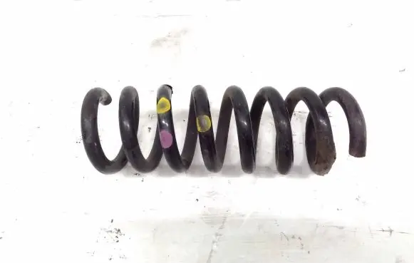 Mercedes-Benz E A207 Rear coil spring