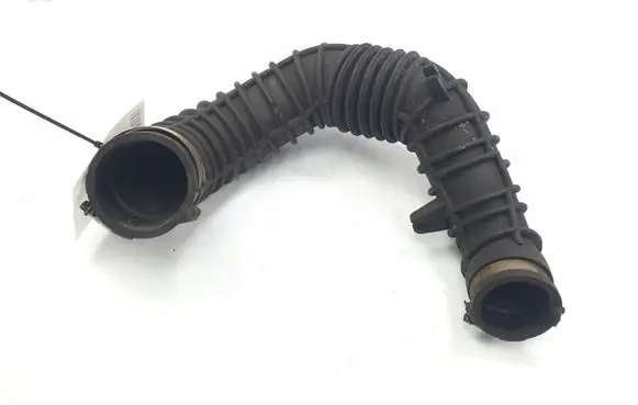 Opel Vivaro Air intake hose/pipe