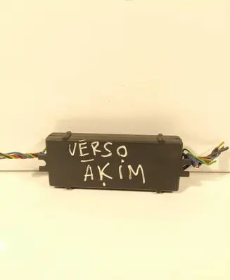 Toyota Corolla Verso AR10 Tow bar trailer control unit/module ZR2500 31496KFET E11035061