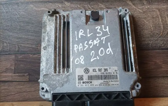 Volkswagen PASSAT B6 Engine control unit/module 03L907309 0281015029 1039S24297