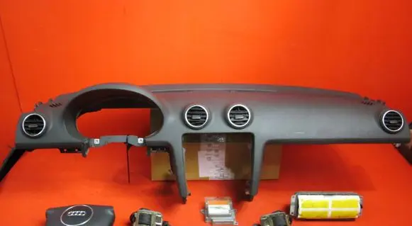 Audi A3 S3 8P Airbag set with panel AUDIA38P20TDI