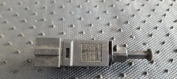 Volkswagen Sharan Brake pedal sensor switch 1H0MWO927189A MWO927189A