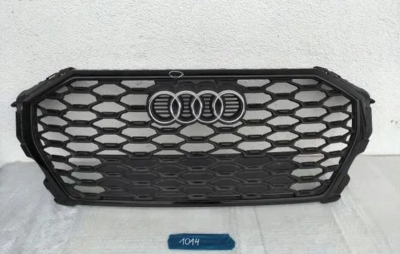 Audi Q3 F3 Front bumper upper radiator grill 83F853651