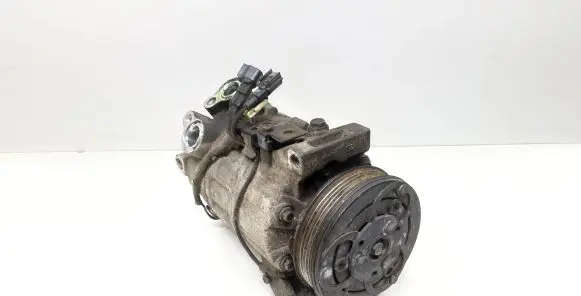 Volvo V70 Air conditioning (A/C) compressor (pump) 36001373
