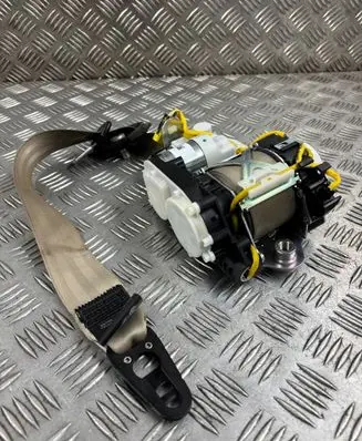 Audi A7 S7 4G Front seatbelt 4G8857706Q