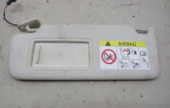 Volkswagen PASSAT B8 Sun visor KRIS235789