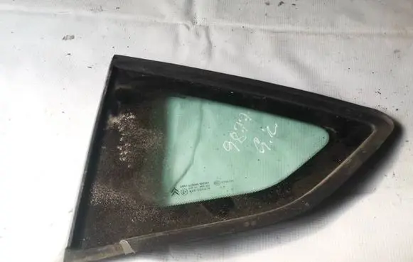 Citroen C5 Rear side window as2