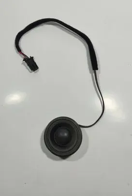 Volkswagen Touareg I Front door high frequency speaker 7L6035415