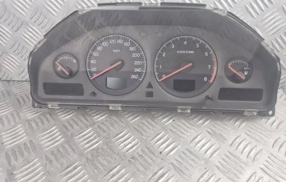 Volvo S60 Speedometer (instrument cluster) 69294570T 0336403 9499668