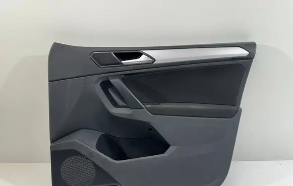 Volkswagen Tiguan Trunk/boot side trim panel 