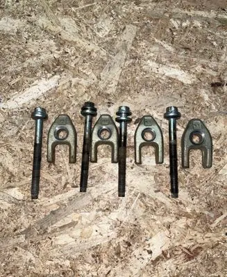 Nissan Qashqai Fuel Injector clamp holder 1661000Q0A