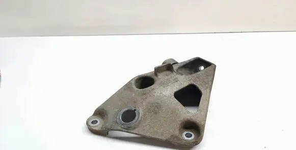 BMW 3 F30 F35 F31 Engine mounting bracket 6788615 22116788615