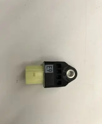 Toyota Prius+ (ZVW40) Airbag deployment crash/impact sensor 8983168030 8983152030