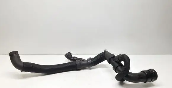 Volvo V60 Engine coolant pipe/hose 31355201