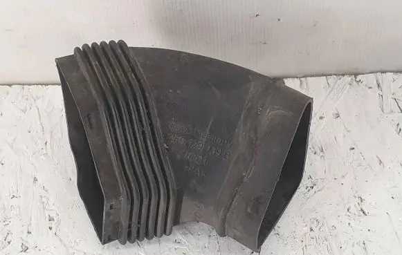 Audi A6 S6 C6 4F Air intake duct part 4F0129739B