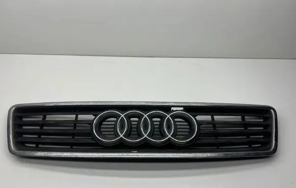 Audi A6 S6 C5 4B Front grill 4B0853651A