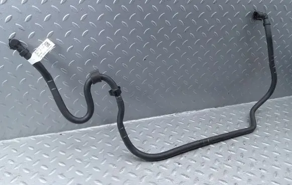 Volkswagen T-Roc Fuel line pipe 05E133723AE
