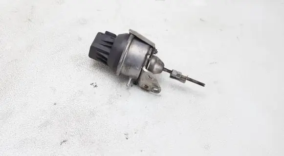 Volkswagen Tiguan Turbine electric control actuator 4011188AF 1511111056