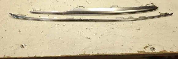 Front bumper lower grill